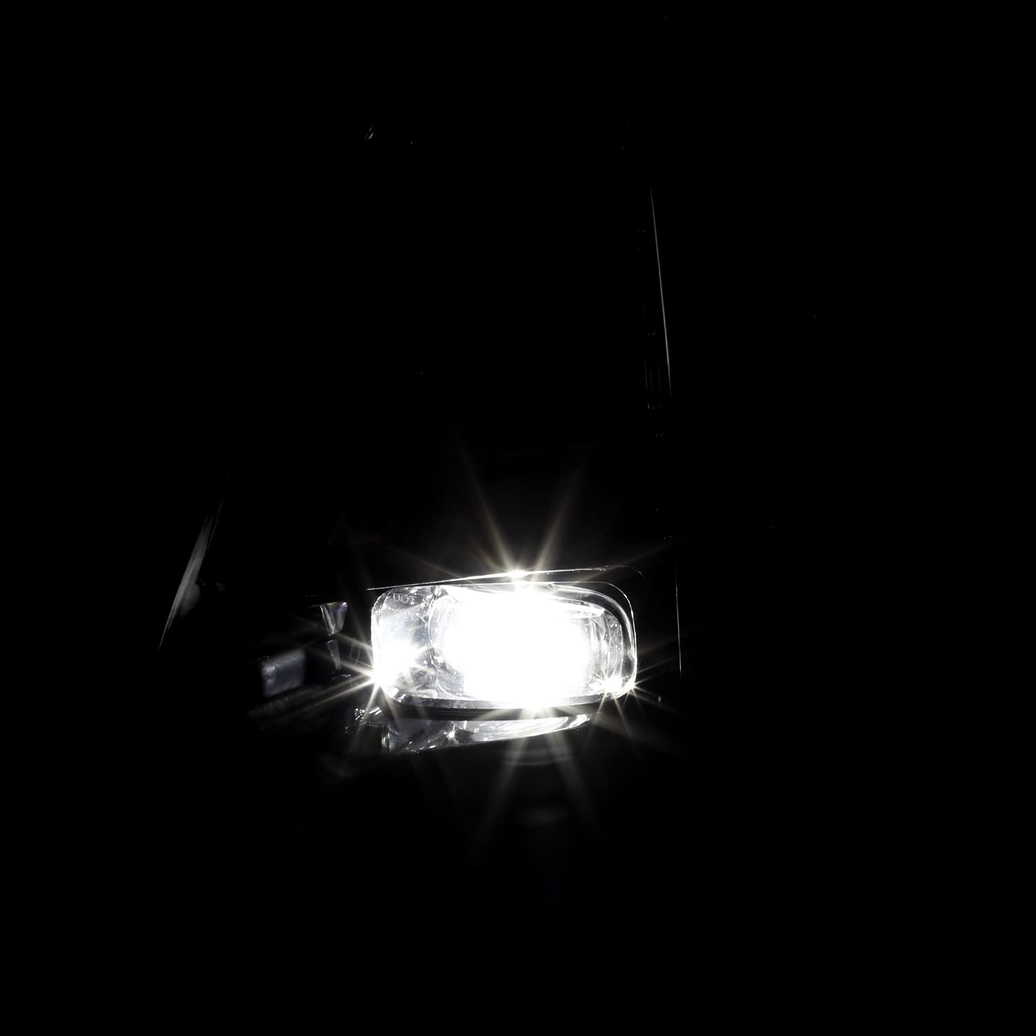 Spec-D Tuning Clear Lens Glossy Black Housing Projector LED Fog Lights+Bezel+Switch Compatible with 2021-2022 Nissan Kicks, Left + Right Pair Assembly