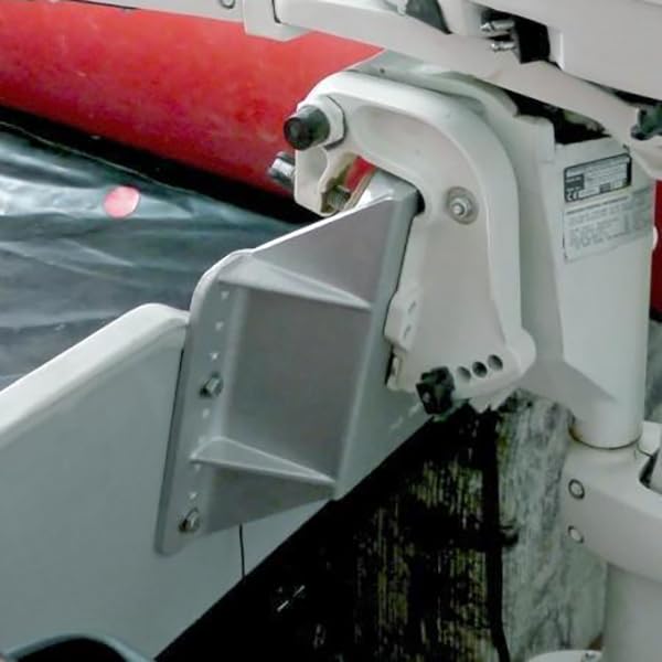T-H Marine Mini Jacker Outboard Small Jack Plate – Cast Aluminum Clamp-On Motor Bracket for Up to 35 HP or 150 lb – 4 in Setback and 3 in Vertical Offset for Short Transom Boats