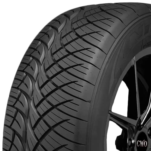 NT420S NITTO 305/45R22 118H XL