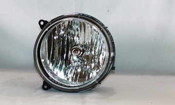 2005-2007 JEEP LIBERTY LEFT HAND HEAD LIGHT w/o REPLACEMENT HEAD LAMP LEVELING TYC 20-6594-00
