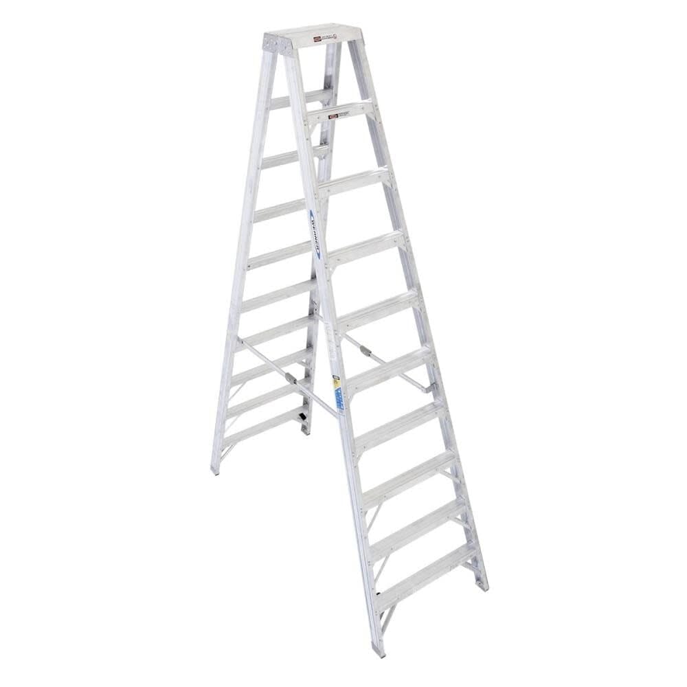 10 Ft. WERNER Aluminum Type IAA Twin-