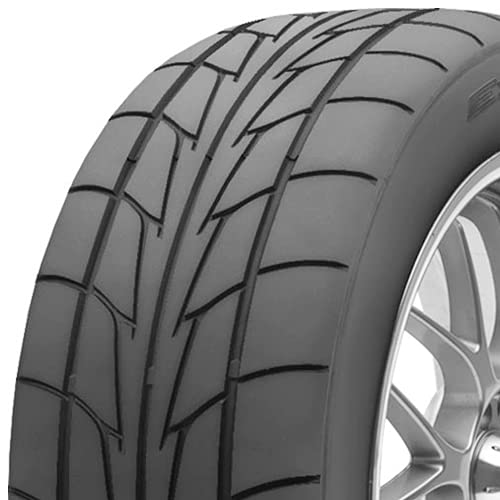 Nitto 305/35R20 NT555RII 107W XL BW