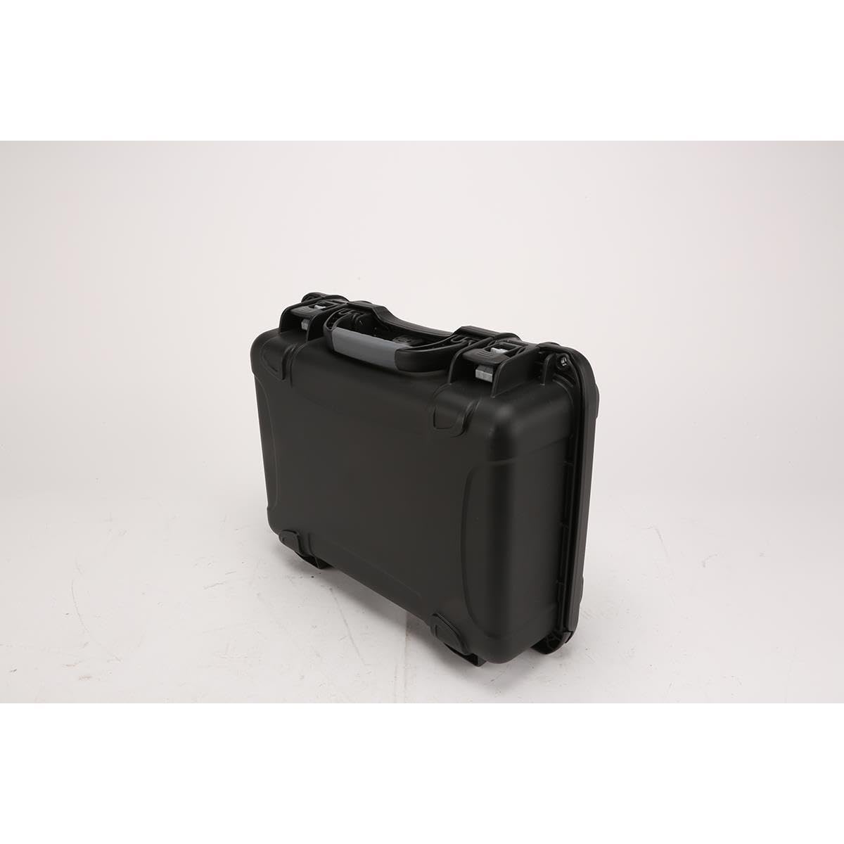 Large Nanuk Series 925 Lightweight NK-7 Resin Waterproof Case with Cubed Foam, Black