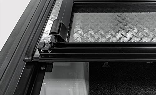 Hard Tri-Fold Cover LOMAX B3040029; Black Urethane Finish; Split Rail;