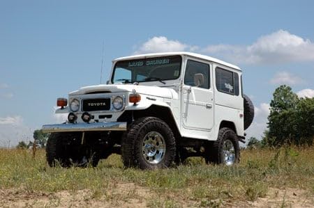 4" Rough Country Lift Kit w/N3 Shocks for 64-80 FJ-40 Land Cruiser 4WD - 73530