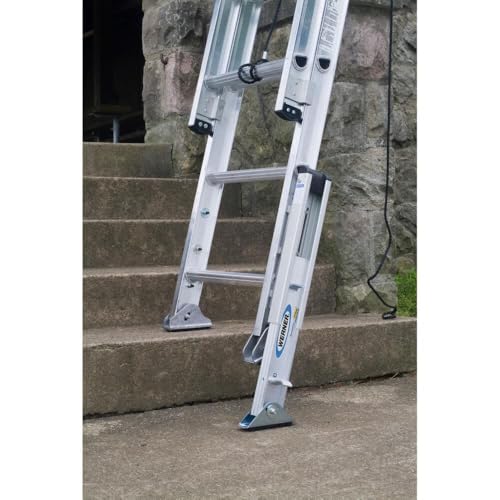 D1536-2 Werner 300-Pound Duty Rating Aluminum Flat D-Rung Extension Ladder, 36-Foot