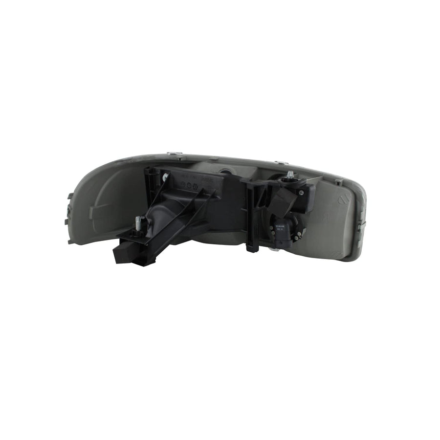 Left TYC Headlight Assembly Compatible with 1999-2006 GMC Sierra Pickup