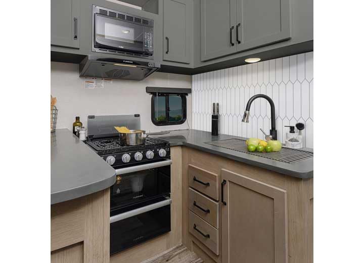 494036 Genesis Revive Backsplash - 18" x 48", White Picket
