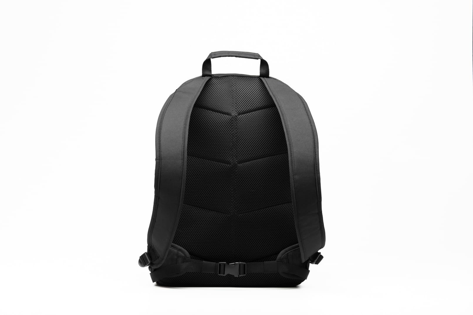 Coleman Insulated Chiller Backpack Cooler, Leakproof 28-Can Cooler with 12+ Hour Ice Retention, Made with Recycled Materials, Great for Beach, Camping, Hiking, Tailgates, Groceries, & More