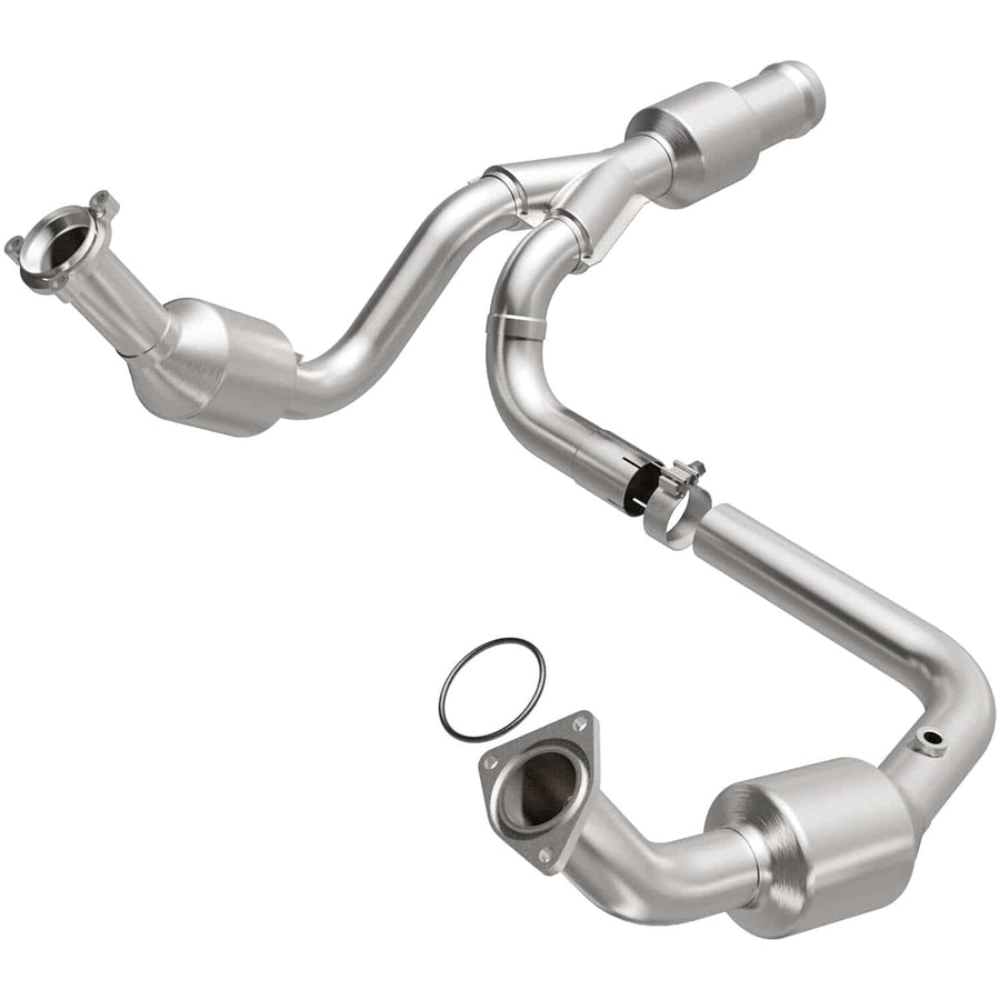 Catalytic Converter MagnaFlow 5582616: California Grade, Direct-Fit (CARB Compliant)