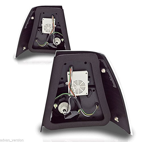 Volkswagen Jetta Winjet WJ20-0048-05 Black Housing/Smoke Lens LED Tail light