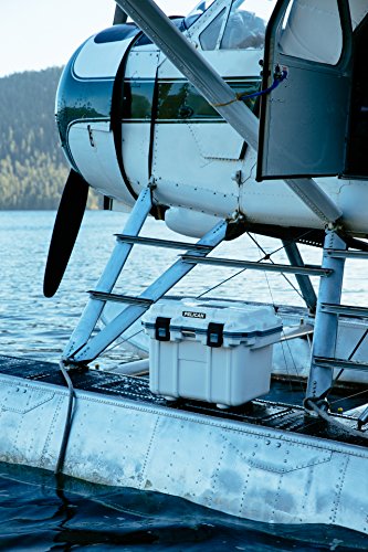 20 Quart Pelican Elite Cooler (Seafoam/Gray)