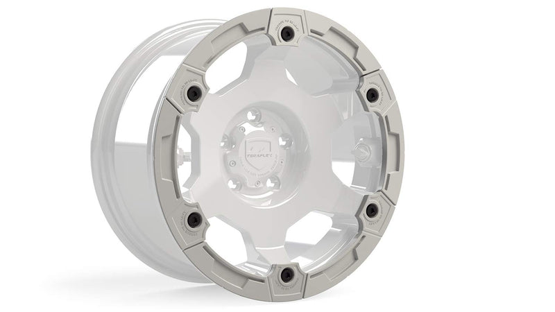 Split Nomad Rash Rings White with Hardware