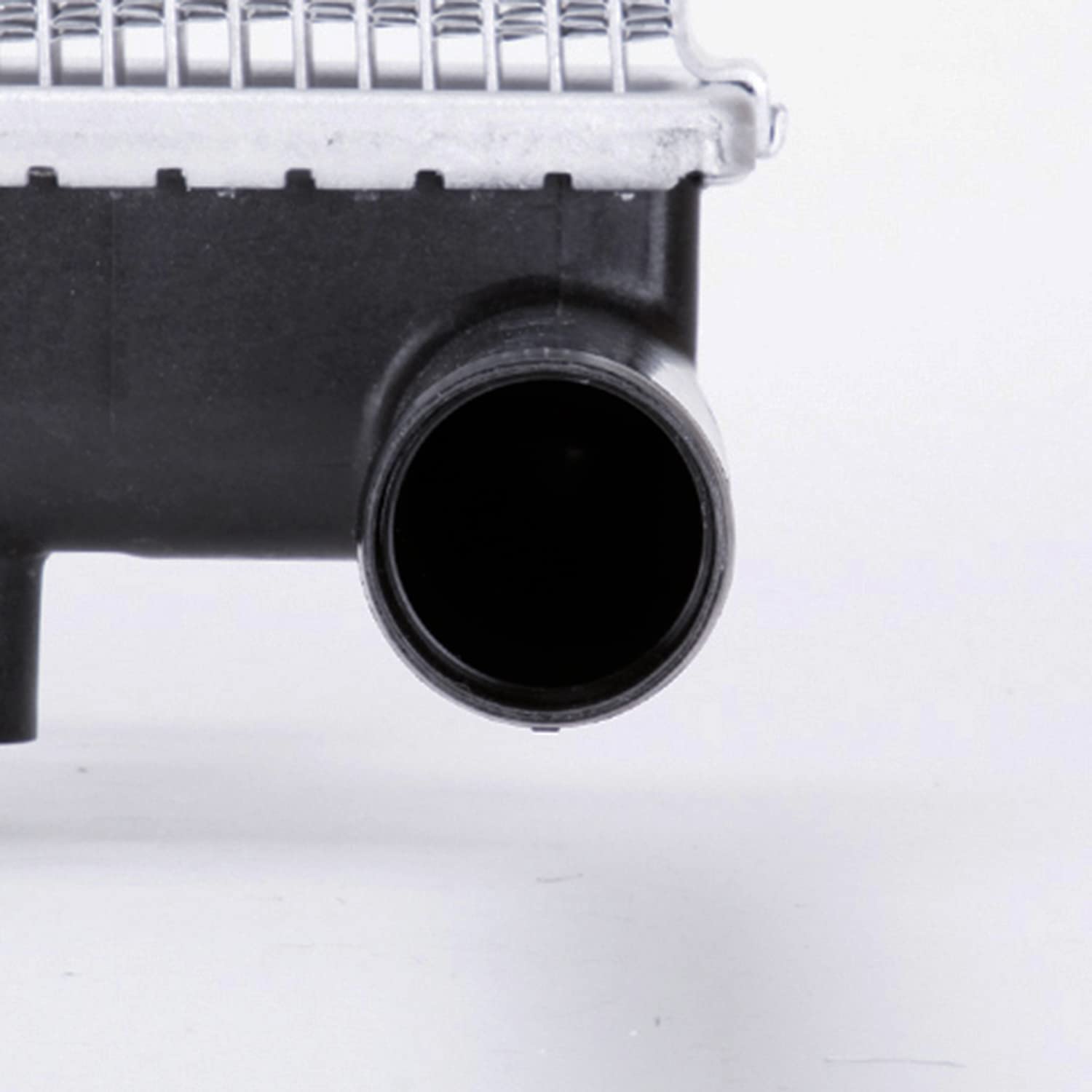 Radiator TYC 13348 Compatible with 2013-2018 Nissan Pathfinder