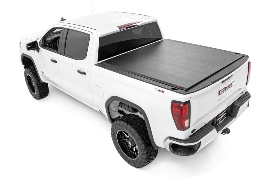 Soft Roll-Up Bed Cover Rough Country for Chevy Silverado & GMC Sierra 1500/2500HD/3500HD (2014–2019 & Classic) - Fits 5'9 Bed, Low-Profile Vinyl Tonneau Cover