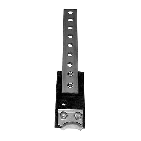 Hanger AP Exhaust 8462