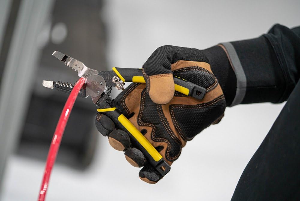 65028140 Southwire Tools & Equipment S816SOLHD Forged Wire Stripper: Strips 8-16 AWG SOL And 10-18 AWG STR; Shears 6-32 & 8-32 Bolts; Linesman Head; Heavy Duty Forged Steel