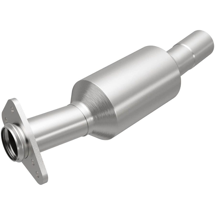 California Grade MagnaFlow Catalytic Converter 3322431: Direct-Fit (CARB Compliant)