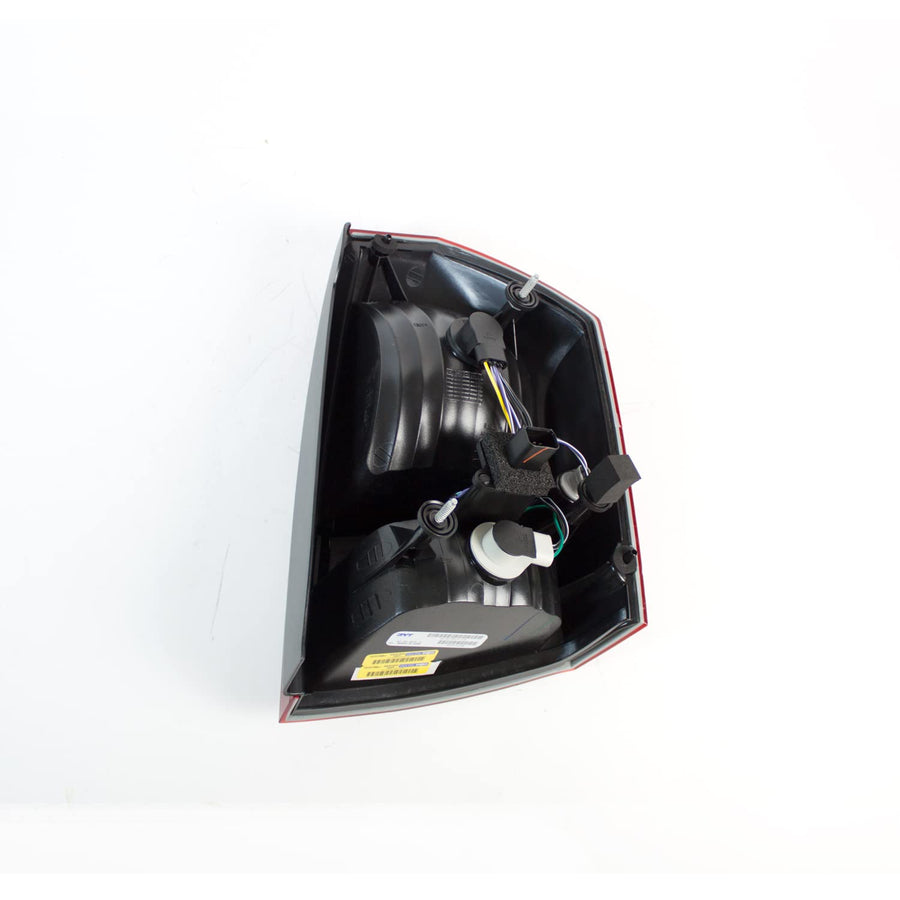 Chrysler 300 Driver Side Replacement Tail Light Assembly TYC 11-6126-00