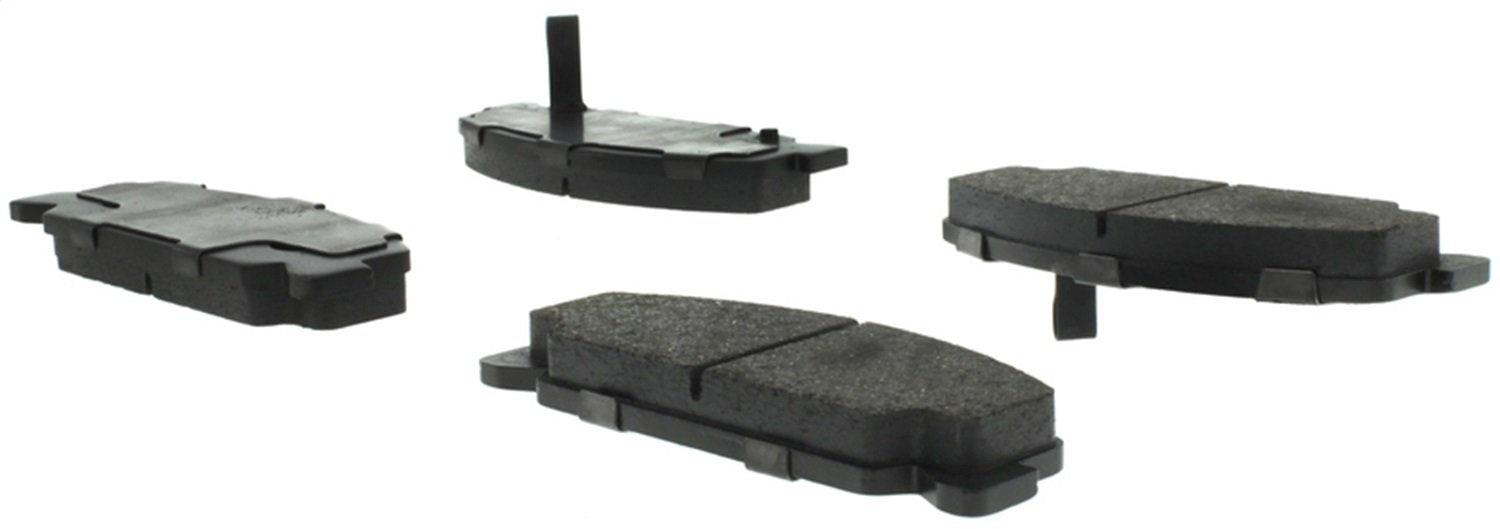 Front StopTech 308.02730 Brake Pads with Shims and Hardware Street