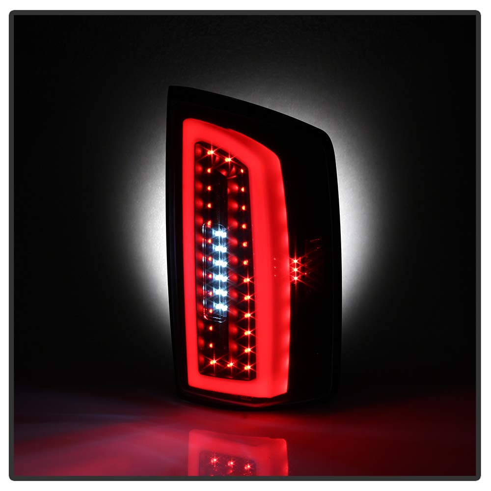 LED Tail Lights Xtune (ALT-ON-DRAM06-LBLED-BK)