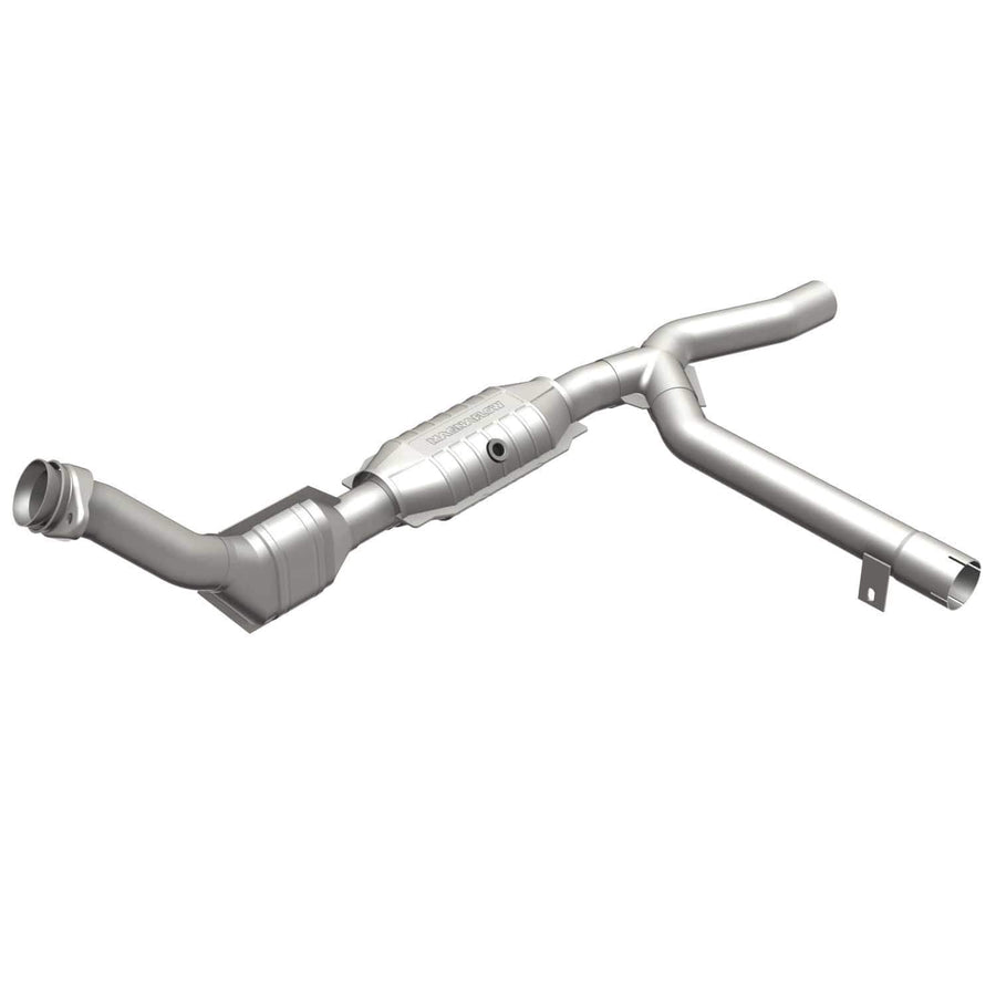 Catalytic Converter MagnaFlow 93153: HM Grade, Direct-Fit (EPA Compliant)