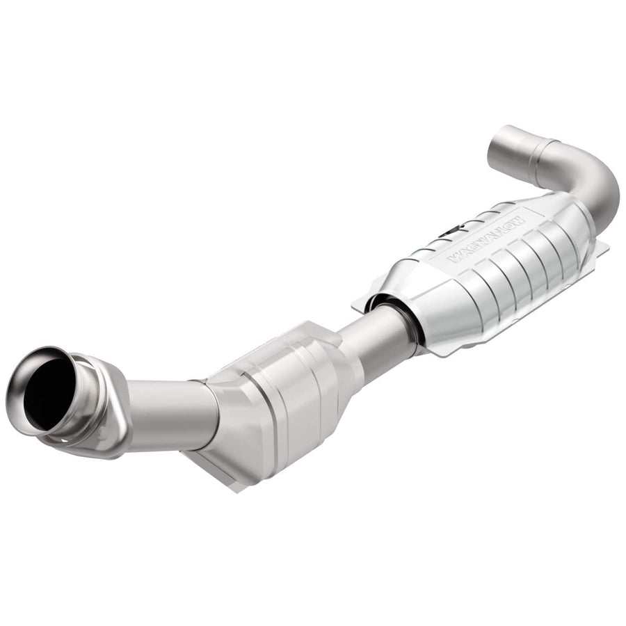 Catalytic Converter MagnaFlow 93392: HM Grade, Direct-Fit, Compatible with 1999-2000 Ford F-150 (Federal/EPA Compliant)