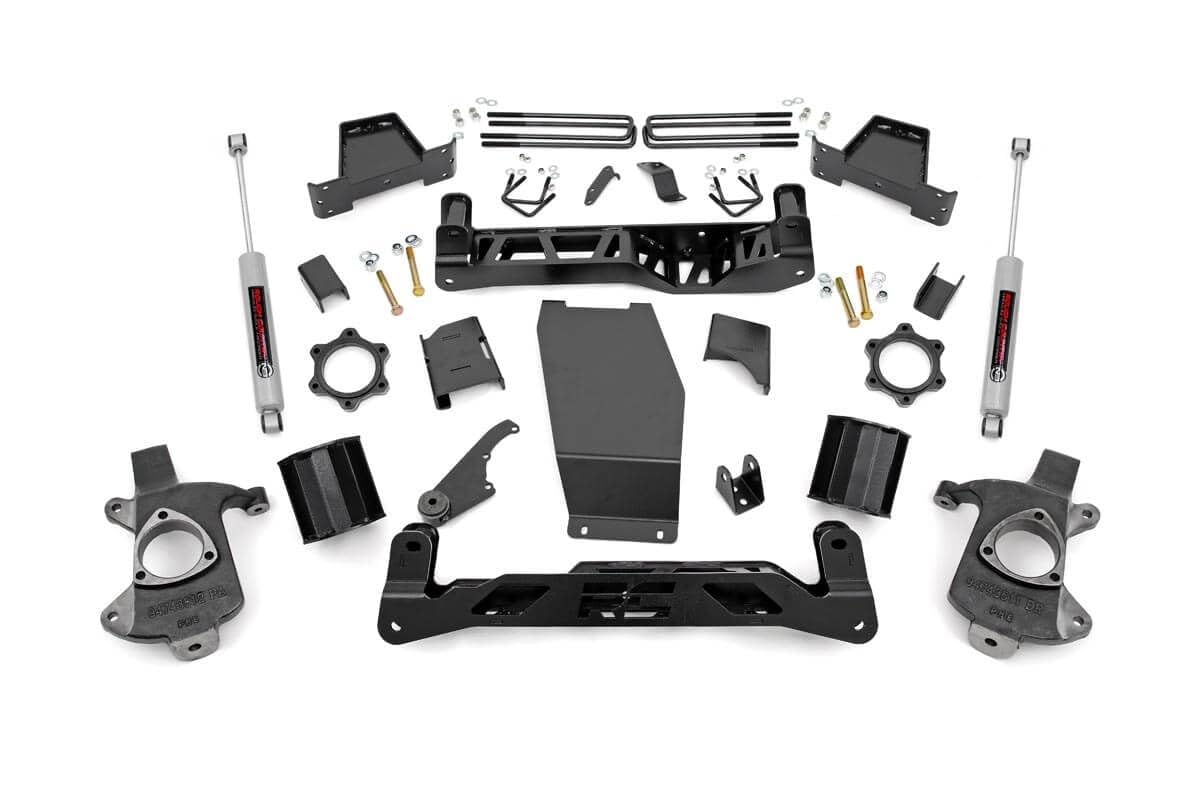 6" Lift Kit Rough Country with Strut Spacers/N3 Rear Shocks for Chevy Silverado & GMC Sierra 1500 (2014-2018 w/Stock Cast Steel Control Arms)