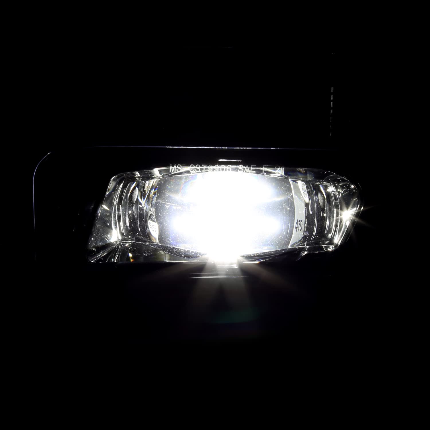 LED Fog Lights Spec-D Tuning Glossy Black Compatible with 1999-2002 Chevy Silverado 1500, 2000-2006 Tahoe/Suburban, Left + Right Pair Assembly