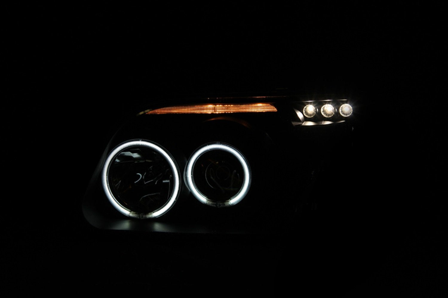 Ford Explorer Anzo USA 111132 Projector 1 Pc Black Clear Amber Headlight Assembly - (Sold in Pairs)