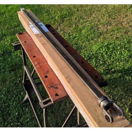 Power Take Off Yoke Neapco 64-0651 and Tube Shaft Assembly