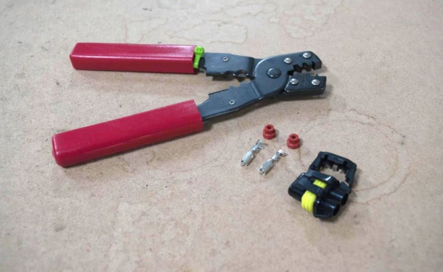 Connector: Morimoto WP130 9007/9004 Female