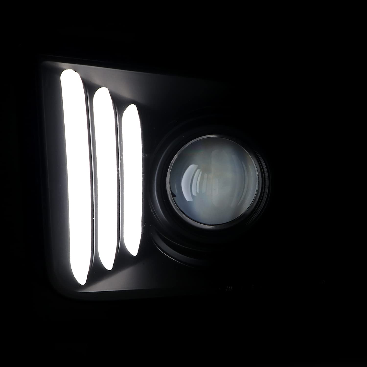 Black Projector Headlights SPEC-D TUNING Compatible with 2005-2009 Ford Mustang, Left + Right Pair Headlamps Assembly