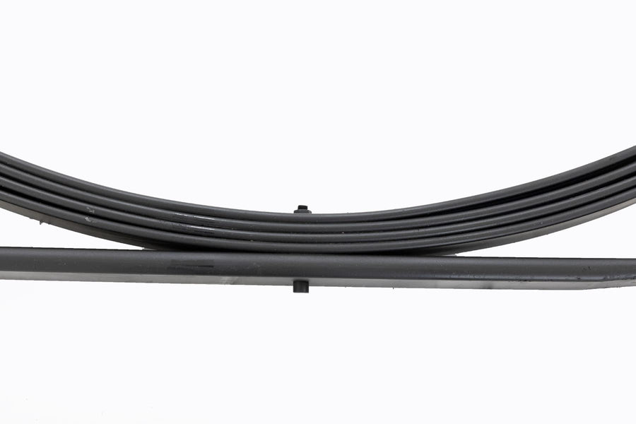 Rough Country 6" Leaf Springs Rear for 1999-2007 Ford Super Duty - 8071Kit