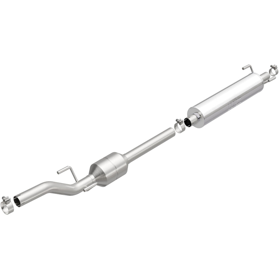 Direct Fit MagnaFlow 52290 Catalytic Converter (2002-2006 Sprinter 2500 2.7 L Underbody)