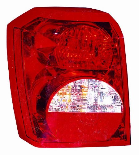 LEFT DODGE CALIBER 07 TAIL LIGHT CAPA CERTIFIED