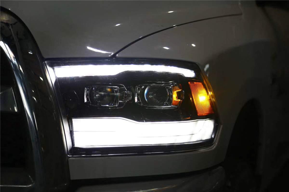 880593 AlphaRex USA Projector Headlamps Fits Dodge Ram 1500