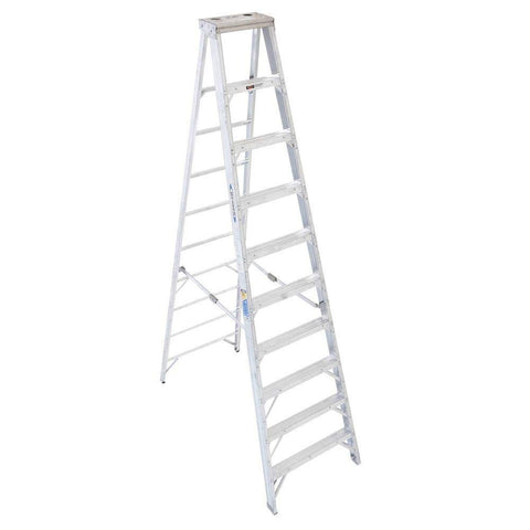 Werner 10-Foot Type IAA Aluminum Stepladder, 375-Pound Duty Rating
