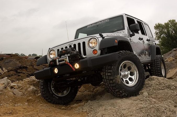 4" Lift Kit Rough Country for 2007-2018 Jeep Wrangler JK Unlimited - 68140