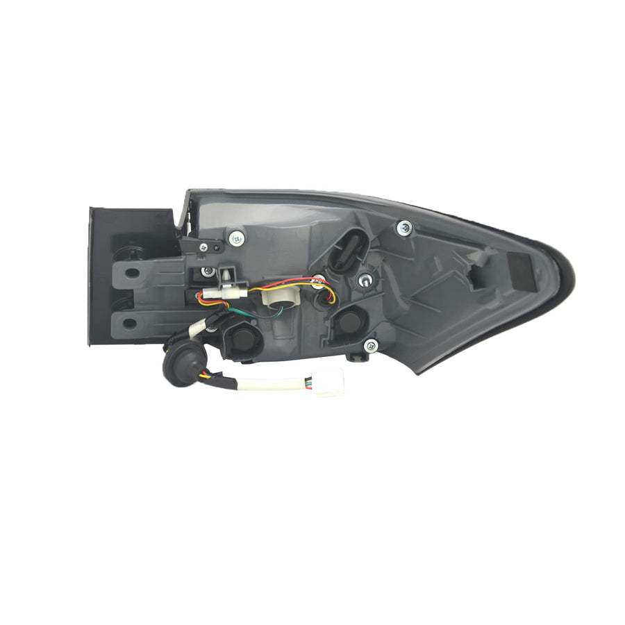 Right TYC Tail Light Assembly Compatible with 2011-2013 Lexus Ct200H