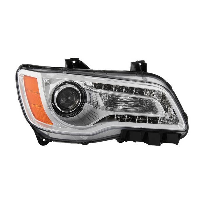 OEM Style Xtune Headlight (HD-JH-CHR30011-OE-R) (OE)