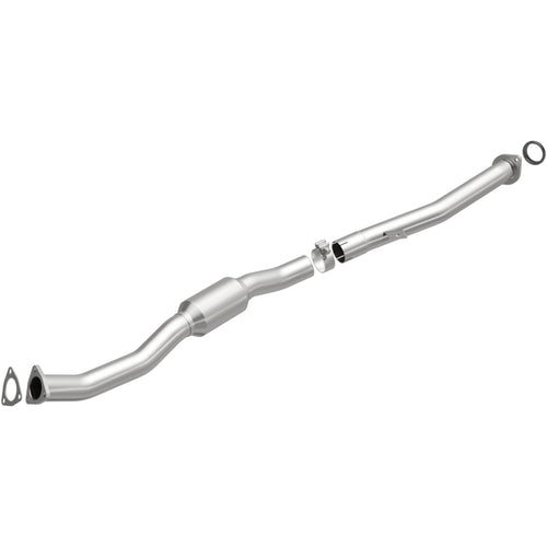 MagnaFlow 52726 Catalytic Converter: OEM Grade, Direct-Fit, For 2010-2012 Subaru Outback, For 2010-2012 Subaru Legacy (EPA Compliant)