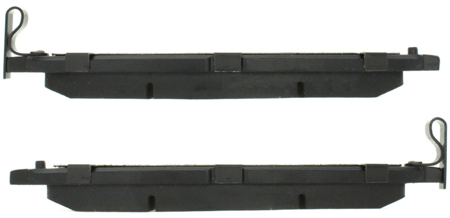 Front StopTech 308.08880 Brake Pads with Shims and Hardware Street
