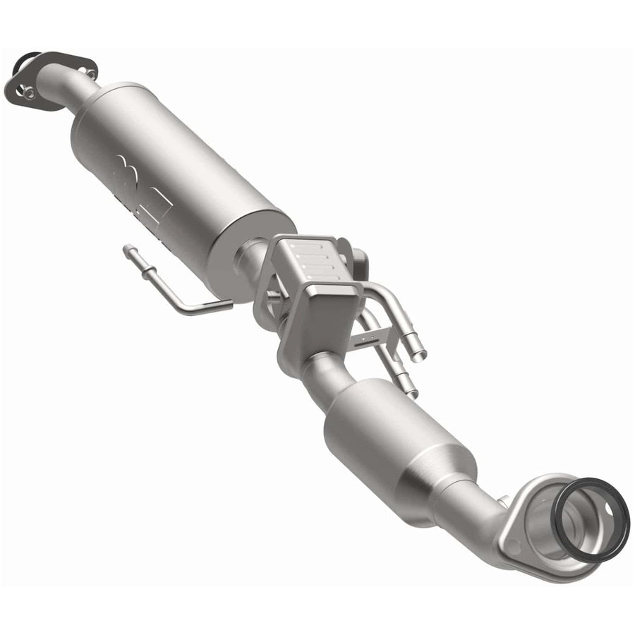 Catalytic Converter MagnaFlow 280468: OEM Grade, Direct Fit, Compatible with 2016-2022 Toyota Prius, 2017-2022 Toyota Prius Prime, and More (Federal/EPA Compliant)