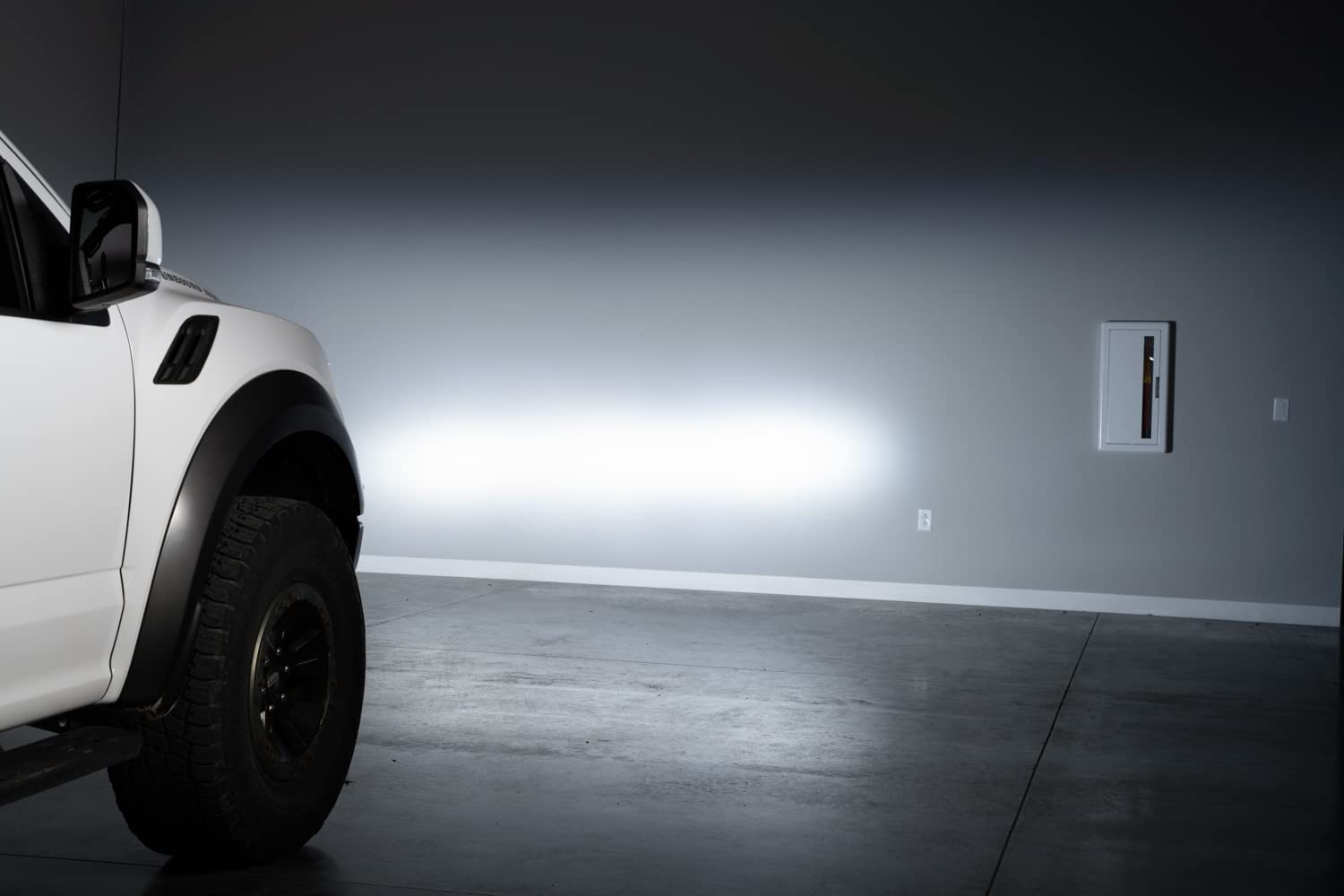 Diode Dynamics SS5 Lightbar Kit Grille CrossLink compatible with Ford Raptor 2017-2020, White Combo Pro