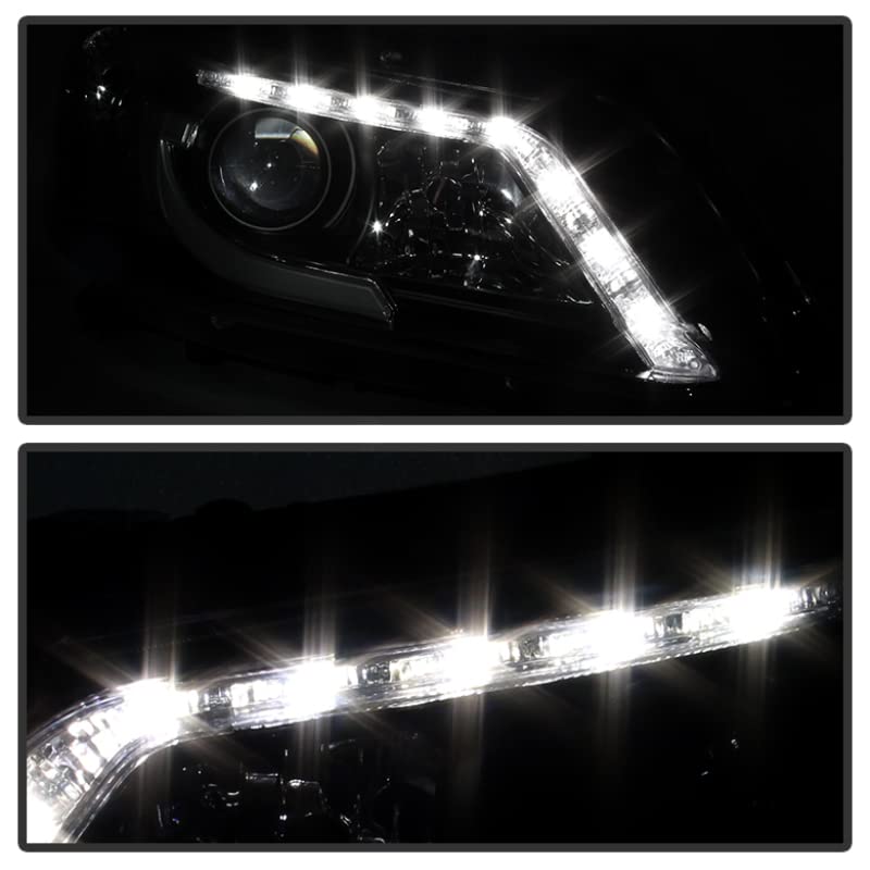 Auto Spyder 5080530 Projector Style Headlights Black/Clear