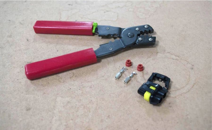 3157 Male Bare Socket/Pins: Morimoto WP8 Connector