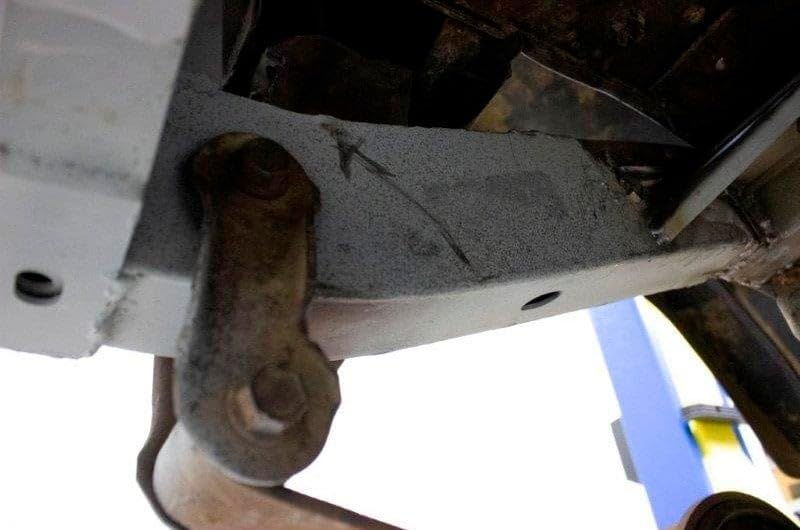 YJ Rust Buster Rear Shackle Mount Section - Left Side