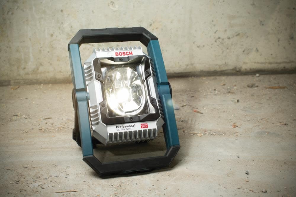 Connected 18V LED Floodlight -2,200 Lumens (Bare Tool)