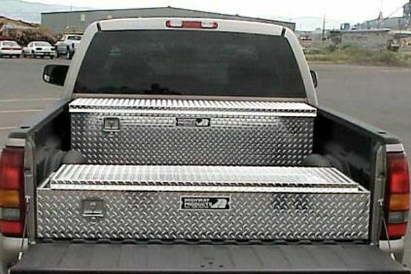 5TH Wheel Partner Box with Diamond Plate Base/Diamond Plate 58X10.5X18